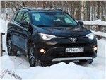 Toyota RAV4 - Toyota RAV4 2016 вид спереди