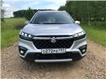 Suzuki S-Cross Hybrid (2023) вид спереди