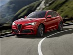 Alfa Romeo Stelvio 2017 вид спереди