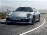 Porsche 911 GTS 2018 вид спереди