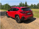 Subaru Crosstrek (2026) вид сзади