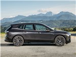 BMW iX xDrive50 (2022) вид сбоку