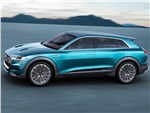 Audi e-Tron quattro 2015 вид сбоку сверху