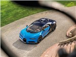 Bugatti Chiron 2017 вид сверху