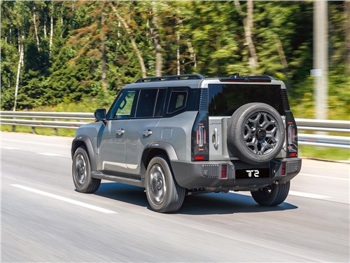 Jetour T2 (2023) вид сзади