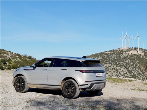 Land Rover Range Rover Evoque 2020 вид сбоку