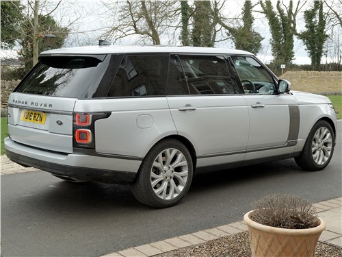 Land Rover Range Rover PHEV 2018 вид сбоку