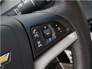 Chevrolet Cruze SW 2013 кнопки дистанционного управления 