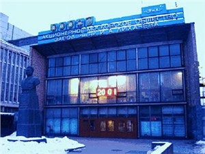 Сбербанк ведет переговоры с Fiat и Renault