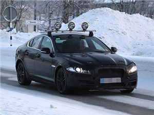 Представительский седан Jaguar XS дебютирует этим летом