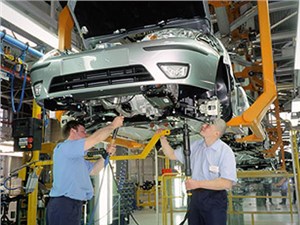 В первом квартале текущего года производство легковых автомобилей в РФ сократилось почти на 4%