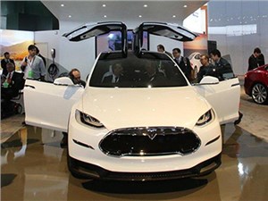 Серийное производство электрокроссоверов Tesla Model X стартует в начале 2015 года