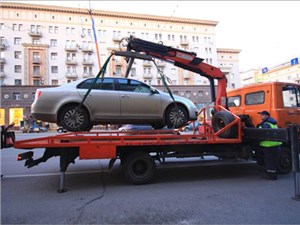 Депутаты Госдумы отклонили законопроект об отмене платной эвакуации