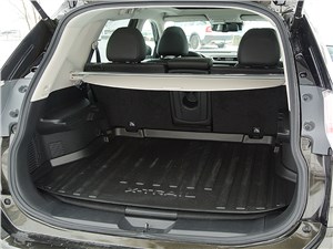 Nissan X-Trail 2014 багажное отделение