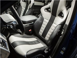 Land Rover Range Rover Sport SVR 2015 передние кресла