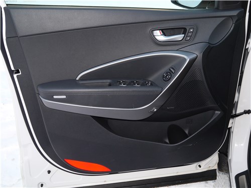 Hyundai Santa Fe 2015 внутренние панели передних дверей