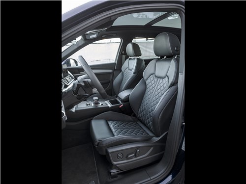 Audi Q5 2017 передние кресла