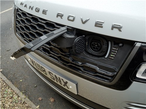 Land Rover Range Rover PHEV 2018 решетка радиатора