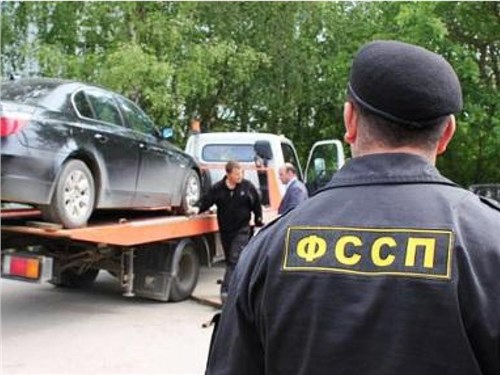 У должников отберут водительские права