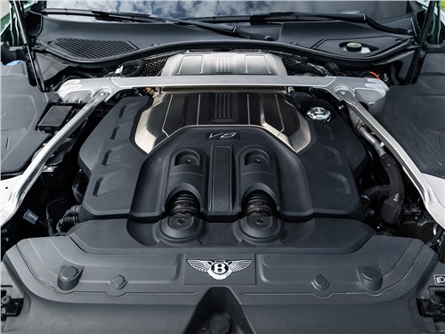Bentley Continental GT V8 (2020) моторный отсек