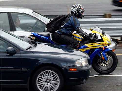 Власти Москвы заявили о снижении числа ДТП с мотоциклами