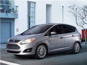 Ford заплатит компенсацию владельцам С-Мах из-за недостаточной экономичности модели