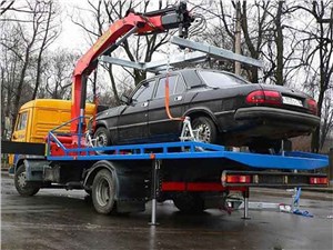 Нилов предложил московским властям отменить закон о платной эвакуации 