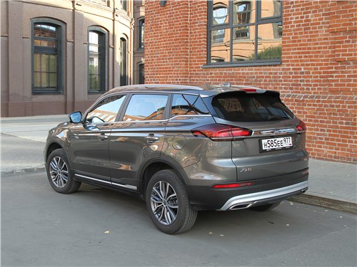 Belgee X70 (2024) вид сзади