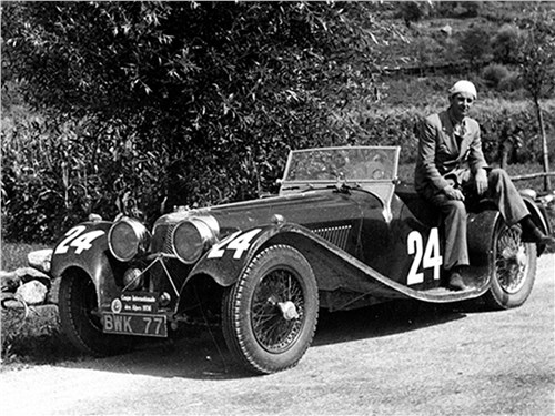 Томми Уиздом у Old No.8, за рулем которого он выиграл Alpine Trial 1936 года