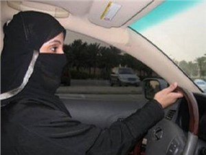 Женщины Саудовской Аравии добиваются права на вождение автомобиля