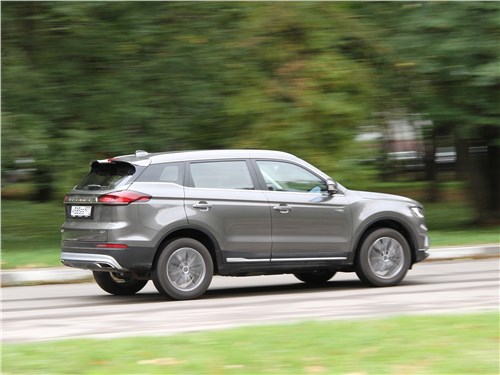 Belgee X70 (2024) вид сзади