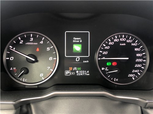 Subaru Outback (2022) приборная панель
