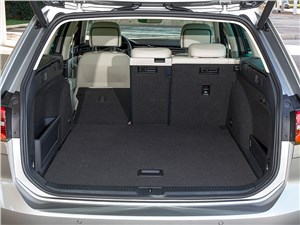 Volkswagen Passat 2015 багажное отделение