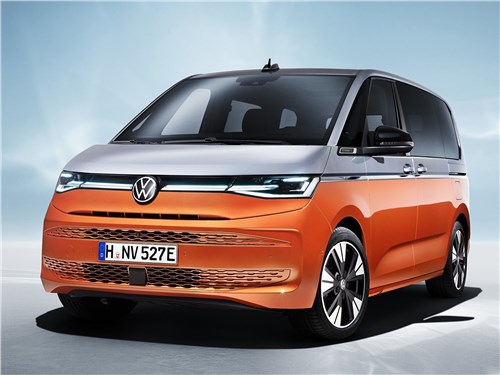 Volkswagen Multivan (2022) вид спереди
