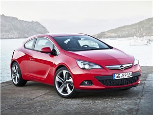 В России появился в продаже Opel Astra с турдобвигателем 