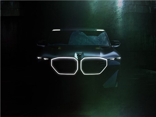 BMW XM: подробности