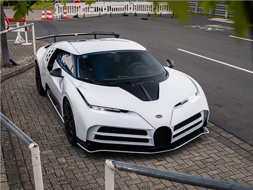 Bugatti запускает производство спорткара Centodieci