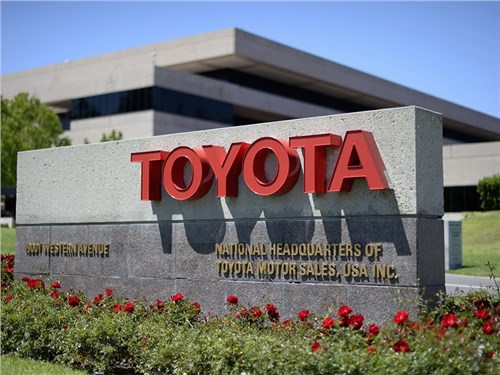 Toyota выступила против электрификации автомобилей