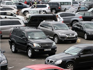 Владельцы премиальных авто быстро перепродают свои машины
