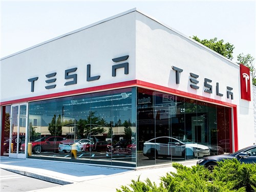 Tesla отзывает более 2 миллионов автомобилей в США