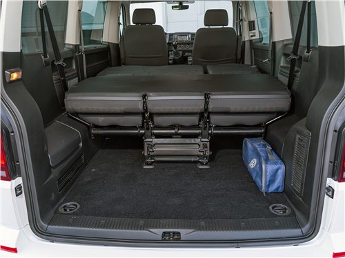 Volkswagen Caravelle 2015 багажное отделение