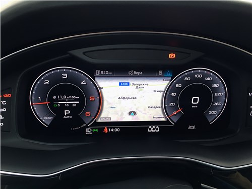 Audi Q7 (2020) приборная панель
