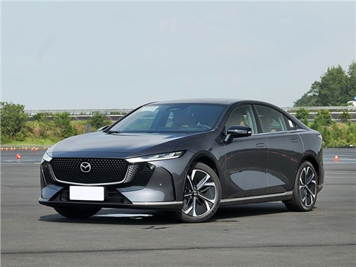 В Китае стартовали продажи лифтбека Mazda EZ-6 