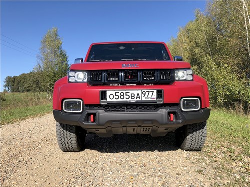 BAIC BJ40 (2023) вид спереди