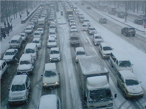 Зимой в московских автомобилях меньше людей, чем летом
