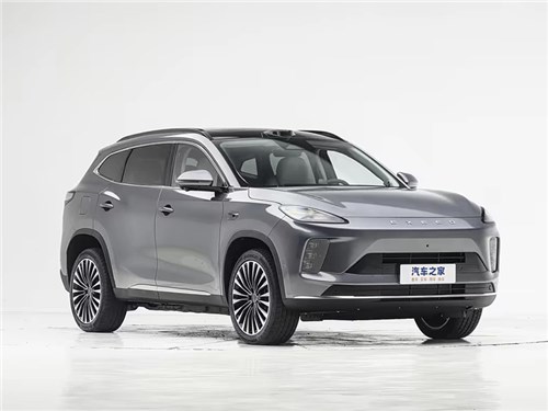 В Китае обновили гибридный кроссовер Exeed ET5