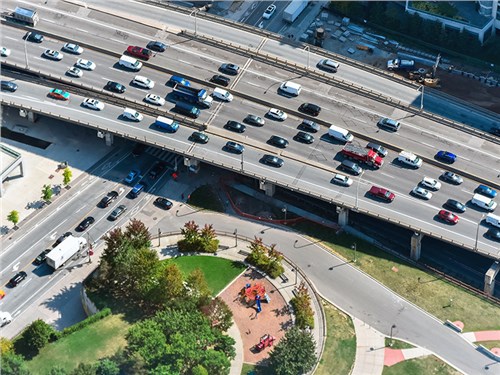 Путин утвердил новую стратегию развития безопасности дорожного движения 