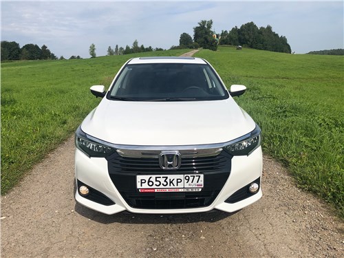 Предпросмотр honda crider (2018) вид спереди