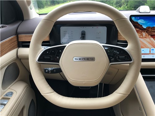 Aito Seres M7 (2023) руль