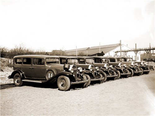 «Комфортабельный автомобиль большого литража»